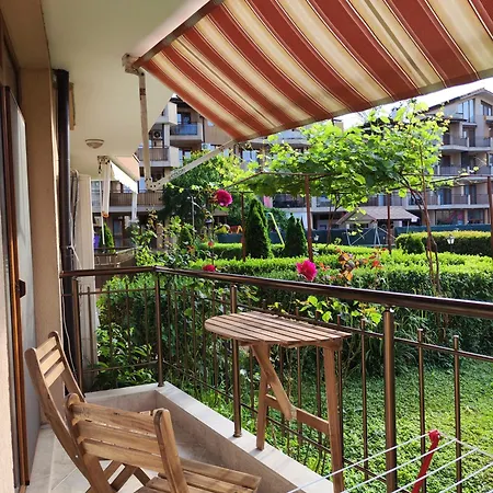 студио Forest, к-с нестинарка 아파트