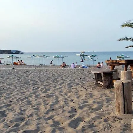 아파트 студио Forest, к-с нестинарка 사레보