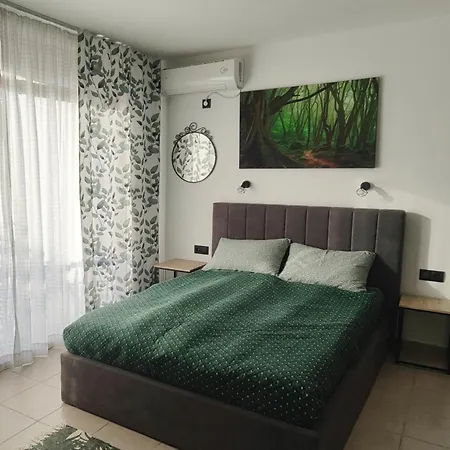 Apartment студио Forest, к-с нестинарка *