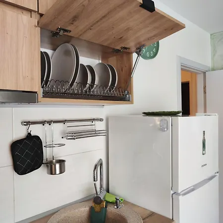 Apartment студио Forest, к-с нестинарка *